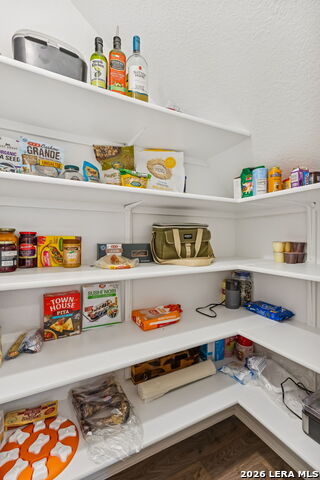 Image 15 of 38 For 4550 Meerkat