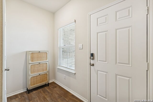 Image 7 of 38 For 4550 Meerkat