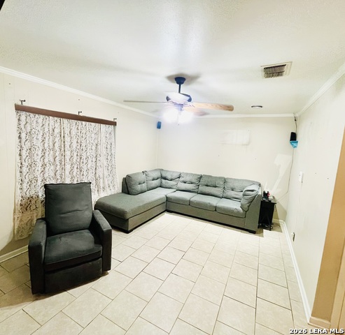 Listing photo id 1 for 202 Michelle