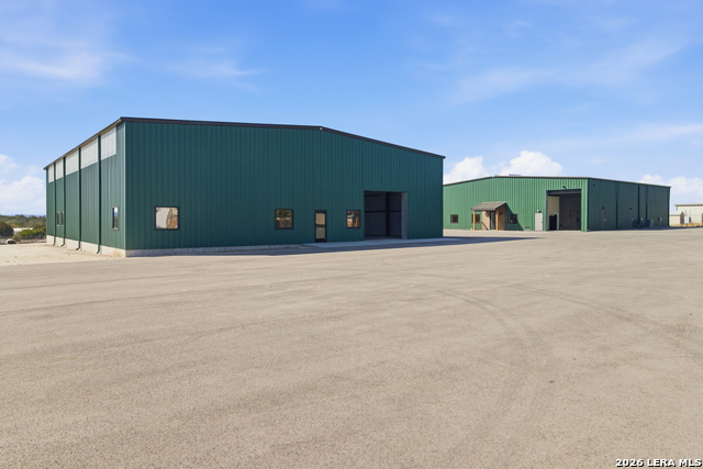 Image 11 of 56 For 262 Kings Ranch