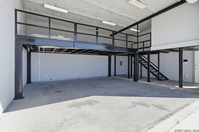 Image 41 of 56 For 262 Kings Ranch