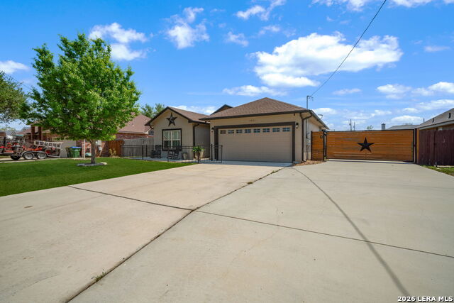 Image 2 of 35 For 15820 Chippewa