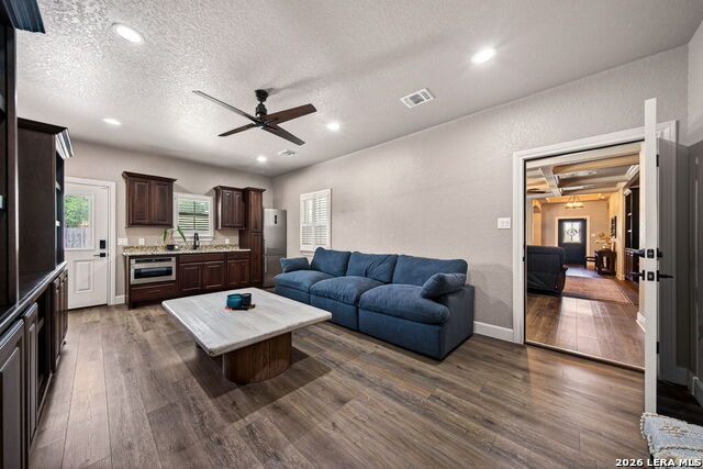 Image 26 of 35 For 15820 Chippewa