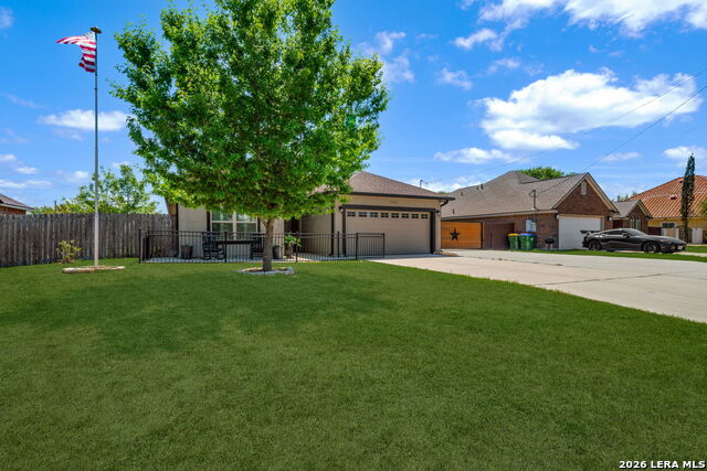 Image 3 of 35 For 15820 Chippewa