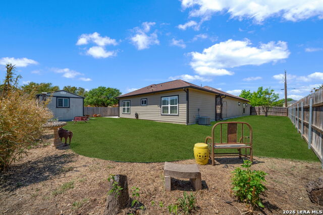 Image 35 of 35 For 15820 Chippewa