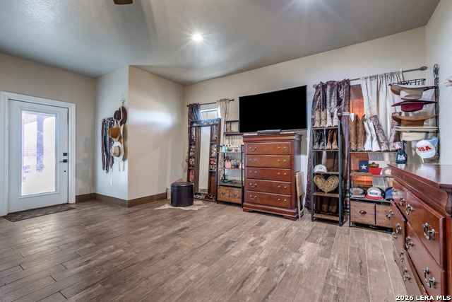 Image 13 of 25 For 182 Short Meadow E