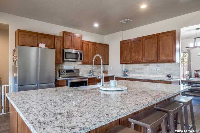 Image 16 of 25 For 182 Short Meadow E