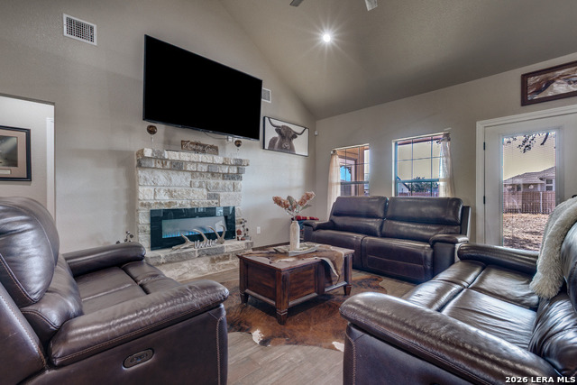 Image 23 of 25 For 182 Short Meadow E