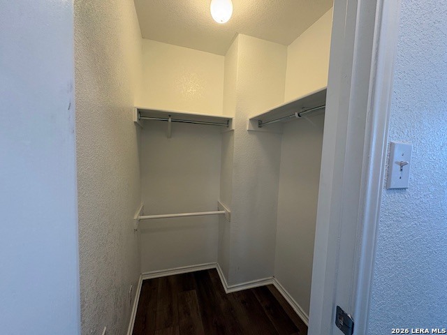 Image 15 of 18 For 4962 Corian Springs