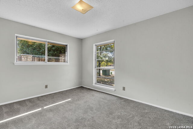 Image 17 of 32 For 5606 Rolling Ridge