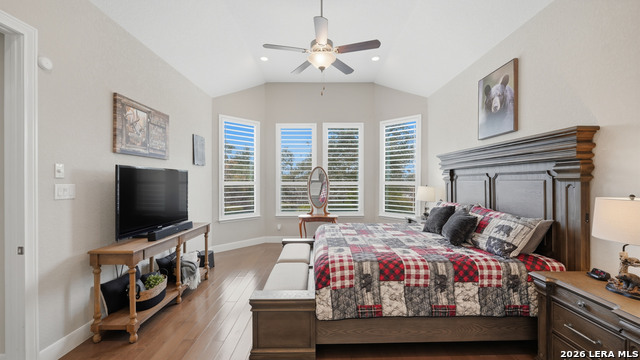 Image 25 of 58 For 2926 Blenheim