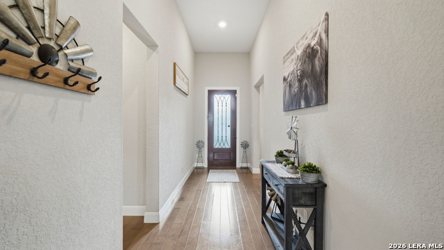 Image 4 of 58 For 2926 Blenheim