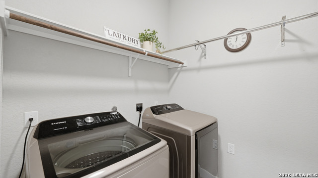 Image 41 of 58 For 2926 Blenheim