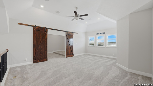 Image 45 of 58 For 2926 Blenheim