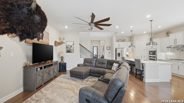 Image 8 of 58 For 2926 Blenheim