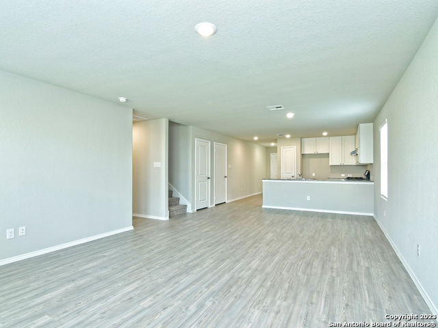 Image 7 of 48 For 5356 Fair Moon