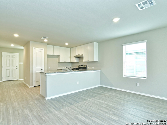 Image 8 of 48 For 5356 Fair Moon