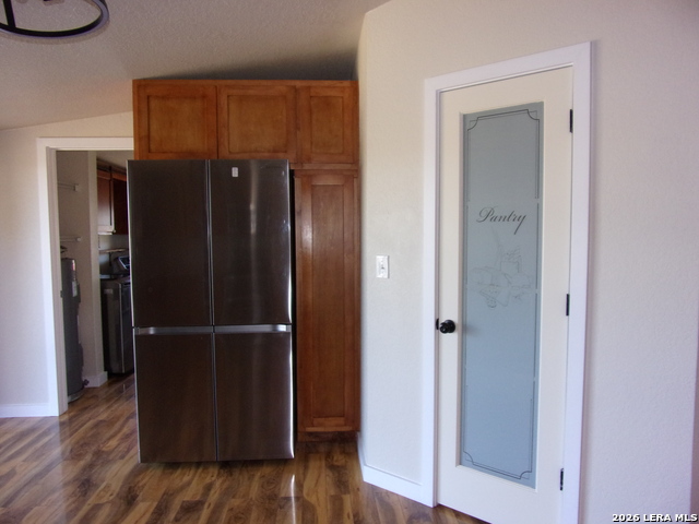 Image 10 of 33 For 10060 Rebecca Creek