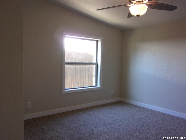 Image 17 of 33 For 10060 Rebecca Creek