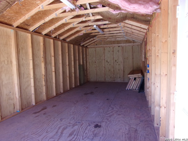 Image 20 of 33 For 10060 Rebecca Creek