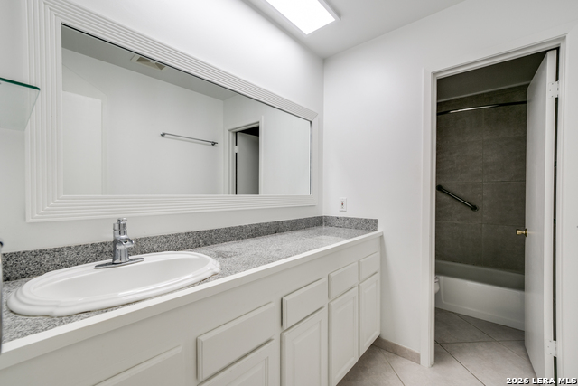 Image 10 of 18 For 122 Terra Alta E 22