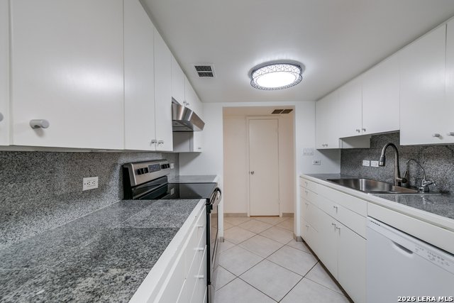 Image 5 of 18 For 122 Terra Alta E 22