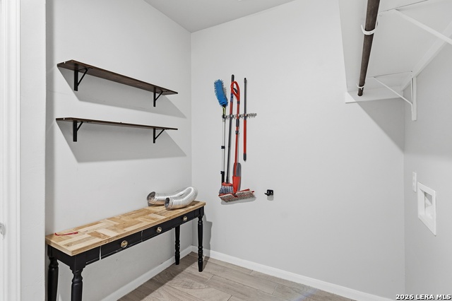 Image 31 of 43 For 3809 Donald  