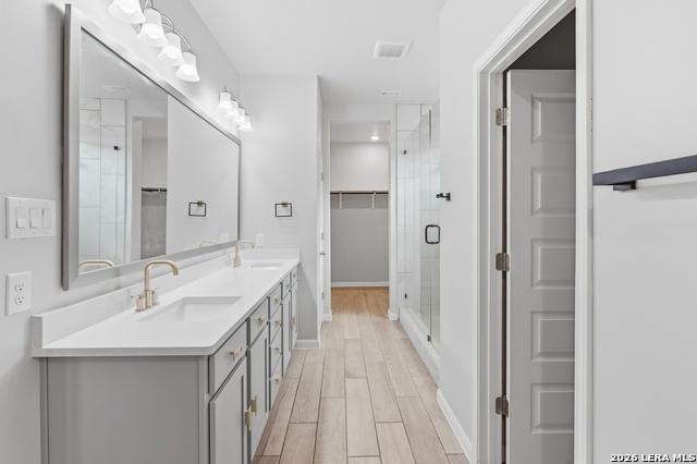 Image 35 of 43 For 3809 Donald  