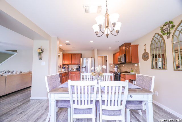 Listing photo id 7 for 6723 Loma Blanca