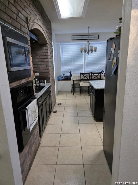 Image 17 of 25 For 5127 Pine Lake