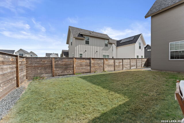 Image 42 of 44 For 415 Alexander Ave