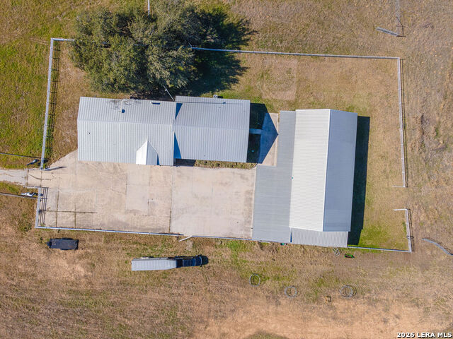 Image 10 of 52 For 13633 Us Highway 87 South