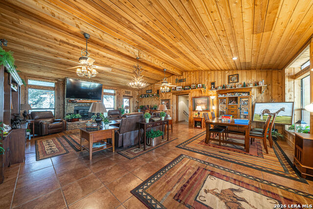 Image 20 of 52 For 13633 Us Highway 87 South