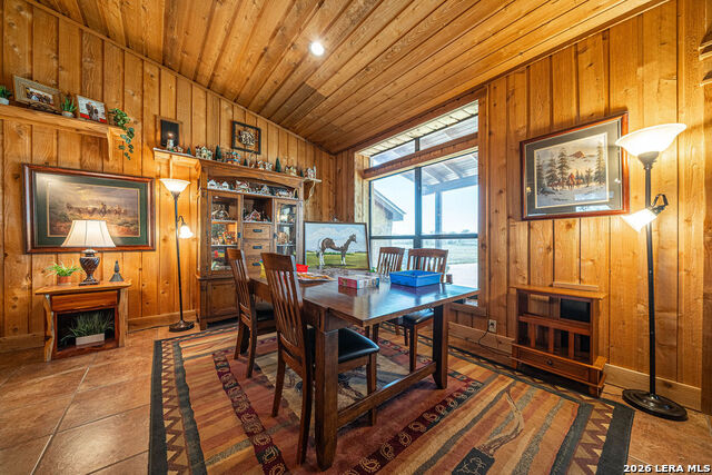 Image 22 of 52 For 13633 Us Highway 87 South