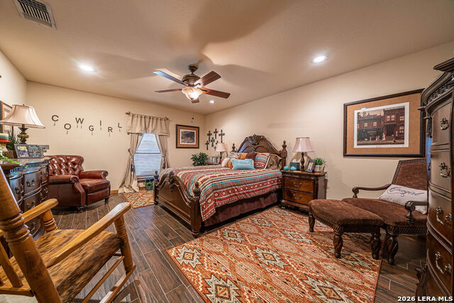 Image 25 of 52 For 13633 Us Highway 87 South