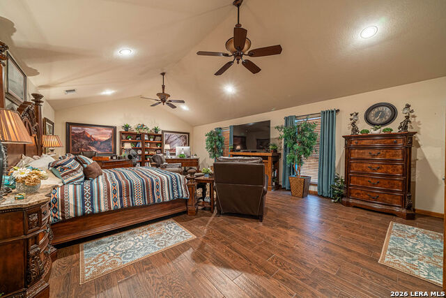 Image 34 of 52 For 13633 Us Highway 87 South