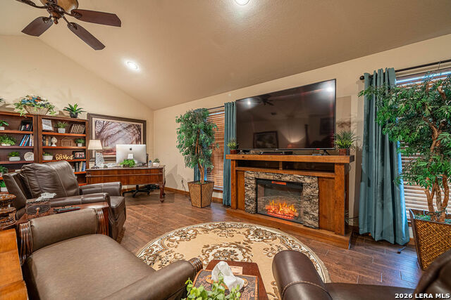 Image 35 of 52 For 13633 Us Highway 87 South