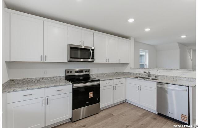 Image 8 of 32 For 450 White Heron Way