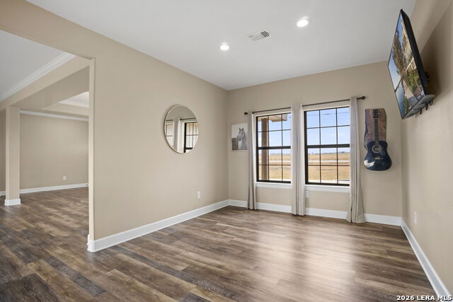 Image 10 of 38 For 659 Thormeyer