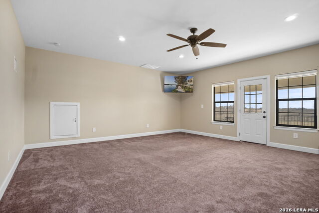 Image 22 of 38 For 659 Thormeyer