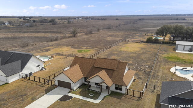 Image 28 of 38 For 659 Thormeyer