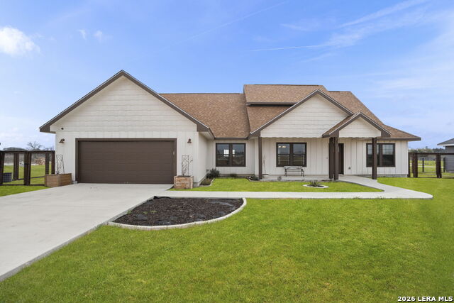 Image 3 of 38 For 659 Thormeyer