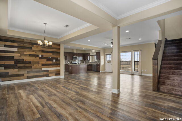 Image 8 of 38 For 659 Thormeyer