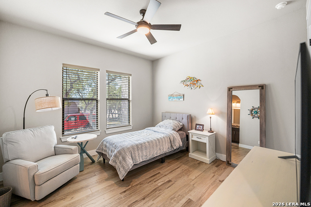 Image 42 of 70 For 407 Havasu  