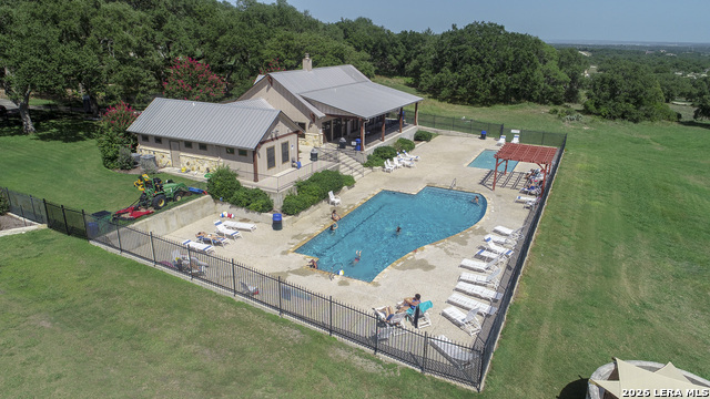 Image 42 of 53 For 112 Westin  