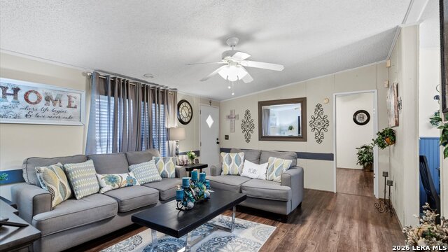 Listing photo id 10 for 1656 Pecan Nw