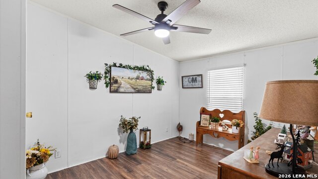 Listing photo id 11 for 1656 Pecan Nw