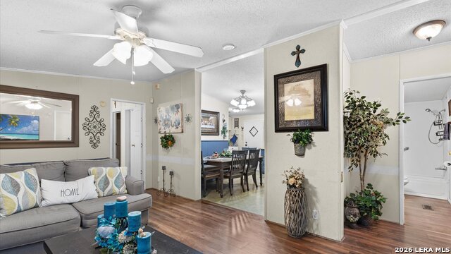 Listing photo id 14 for 1656 Pecan Nw