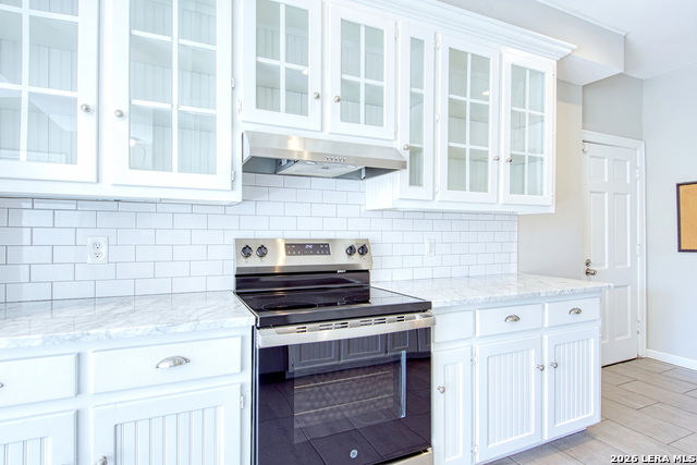 Image 27 of 39 For 204 Lovera Blvd