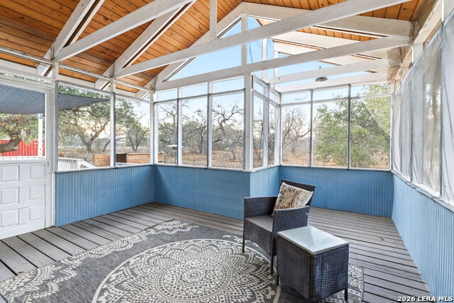 Image 21 of 67 For 2383 Tomblin